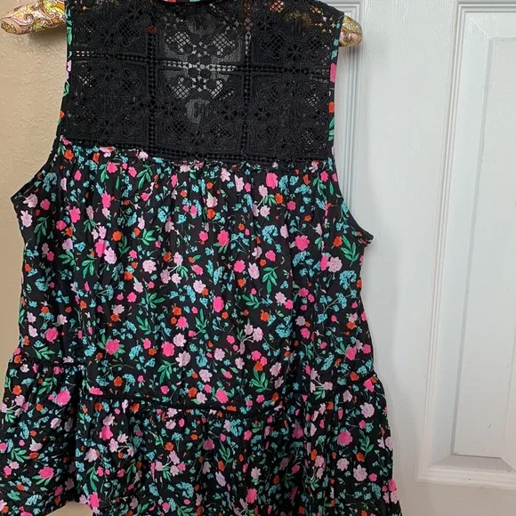 Kate Spade Greenhouse Floral Lace Yoke Top Size L - Picture 5 of 6